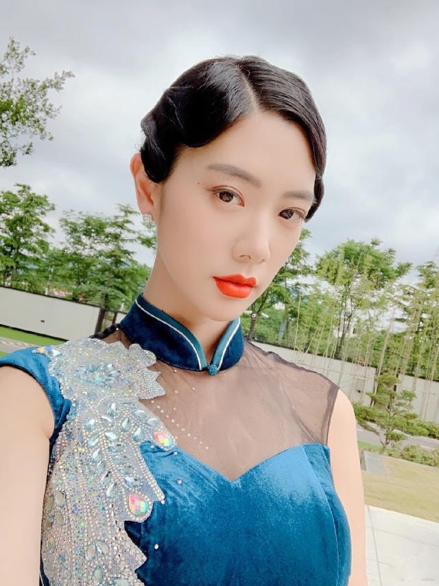 百丽推荐8